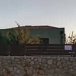 Villa Mentoros *