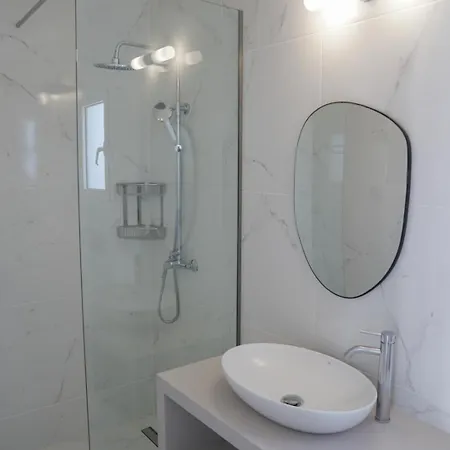 Mentoros Villa Karavádhos