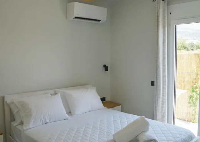 Mentoros * Karavádhos