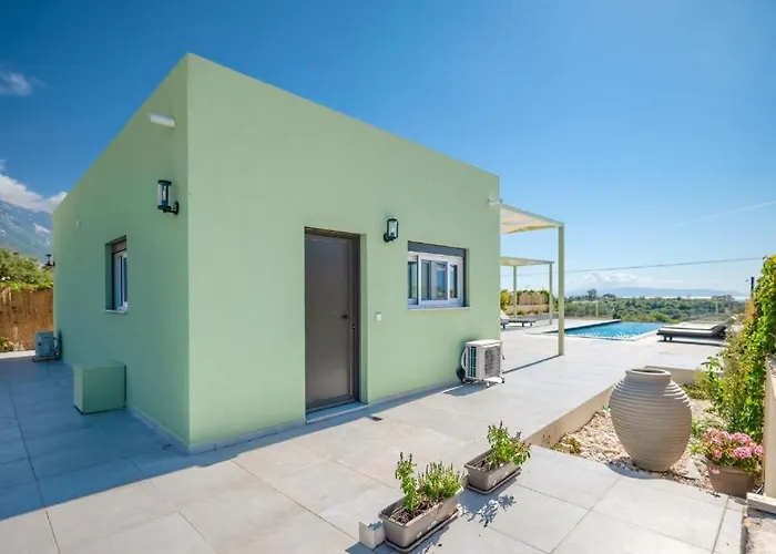 Mentoros * Karavádhos