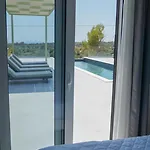 Villa Mentoros Karavádhos
